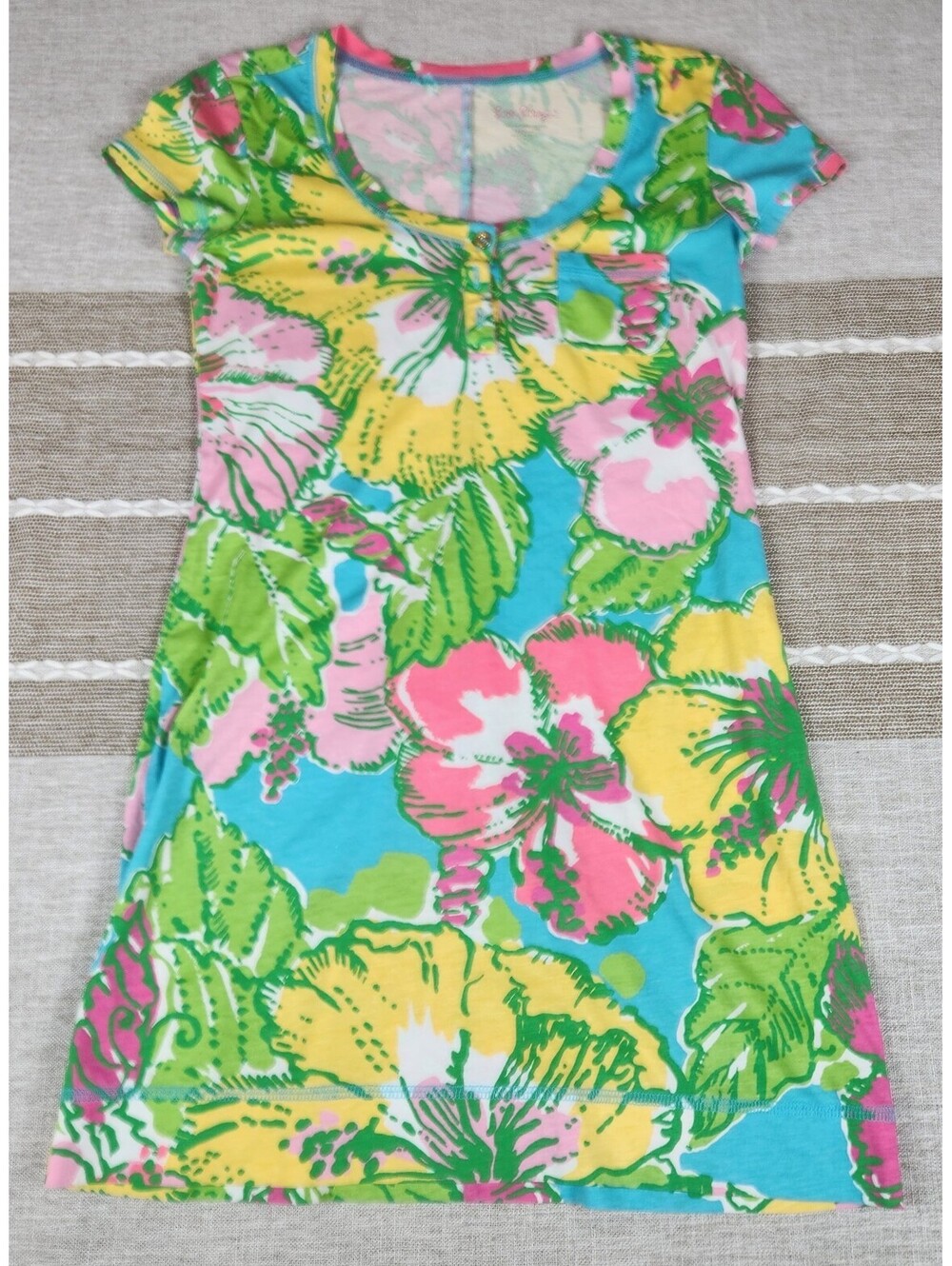 Lilly Pulitzer Henley Colorful Floral Short Sleeve T-Shirt Mini Dress Size XS
